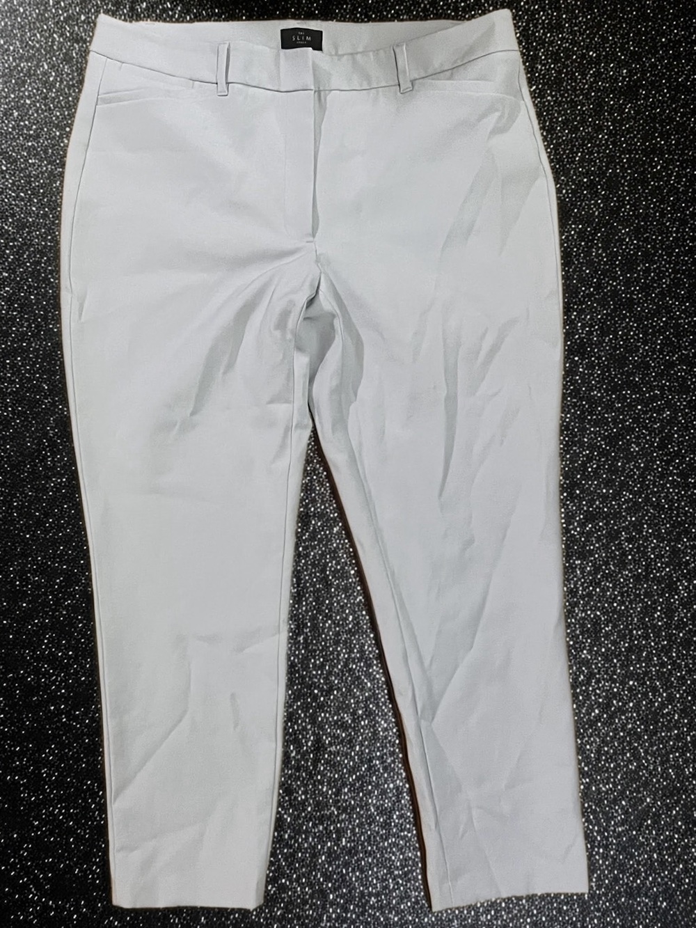 White House Black Market Women's White Cropped Dress Pants